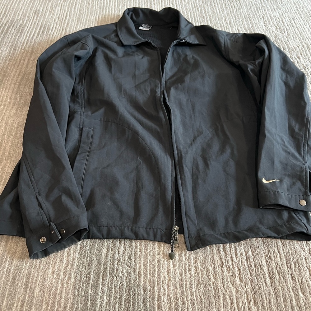 Nike Men's Black Golf Lightweight Full-Zip Windbreaker Jacket